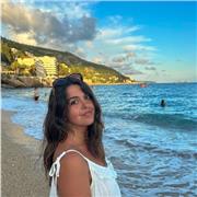 Sono una laureanda di ingegneria civile. Impartisco lezioni di fisica e matematica e aiuto compiti. Lingue inglese e francese